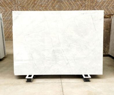 سنگ‌های چینی سفید ابریشم (نی ریز)